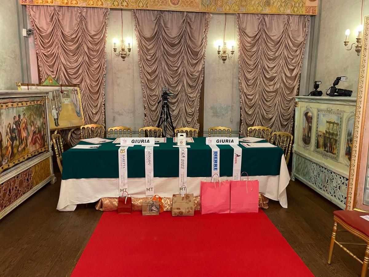 Hotel Ab Baretta Legnaro Bagian luar foto