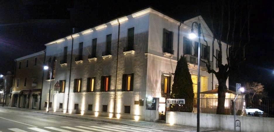 Hotel Ab Baretta Legnaro Bagian luar foto